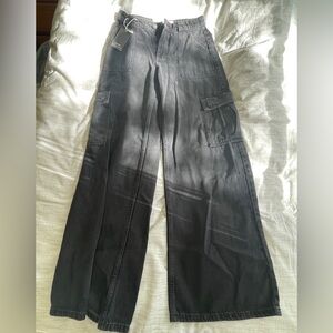 Women’s Cotton On dark wash Wide-Leg Cargo denim pants